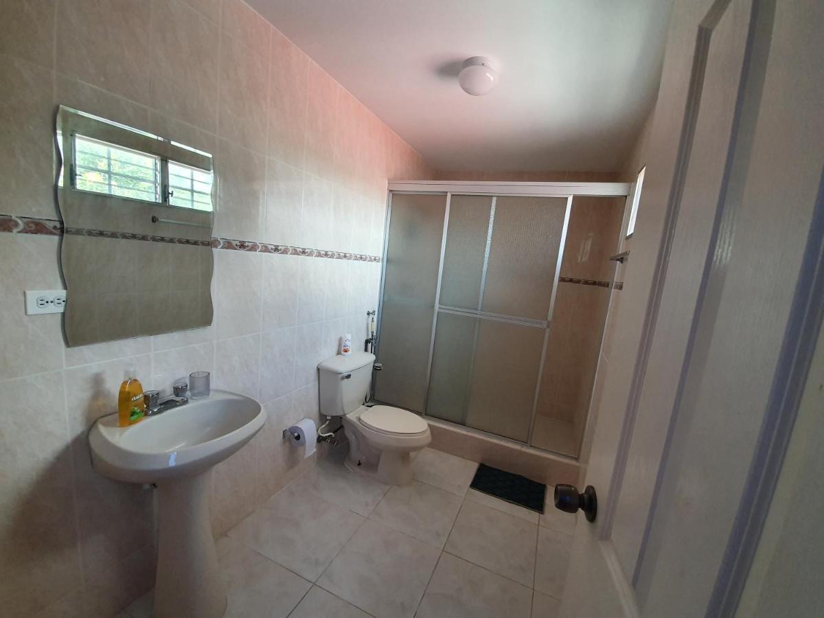 Hostal Villa Mayte Coronado Las Lajas  エクステリア 写真