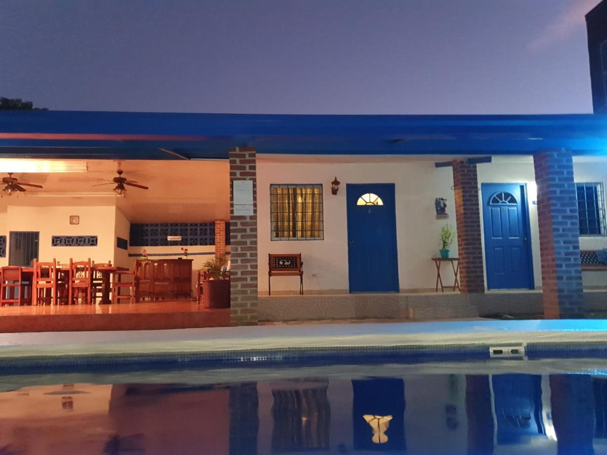 Hostal Villa Mayte Coronado Las Lajas  エクステリア 写真